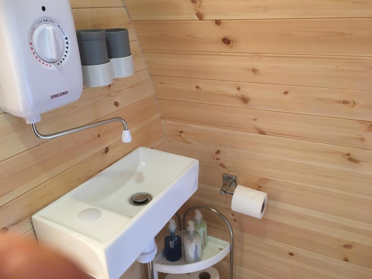 Kilcamb Camping Pods Hotel Edinbain Exterior foto