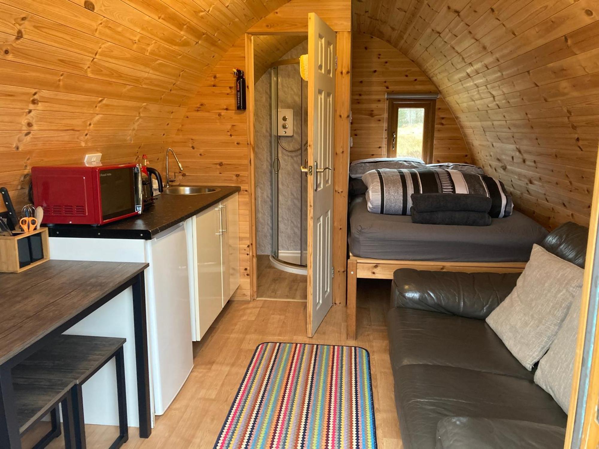 Kilcamb Camping Pods Hotel Edinbain Exterior foto